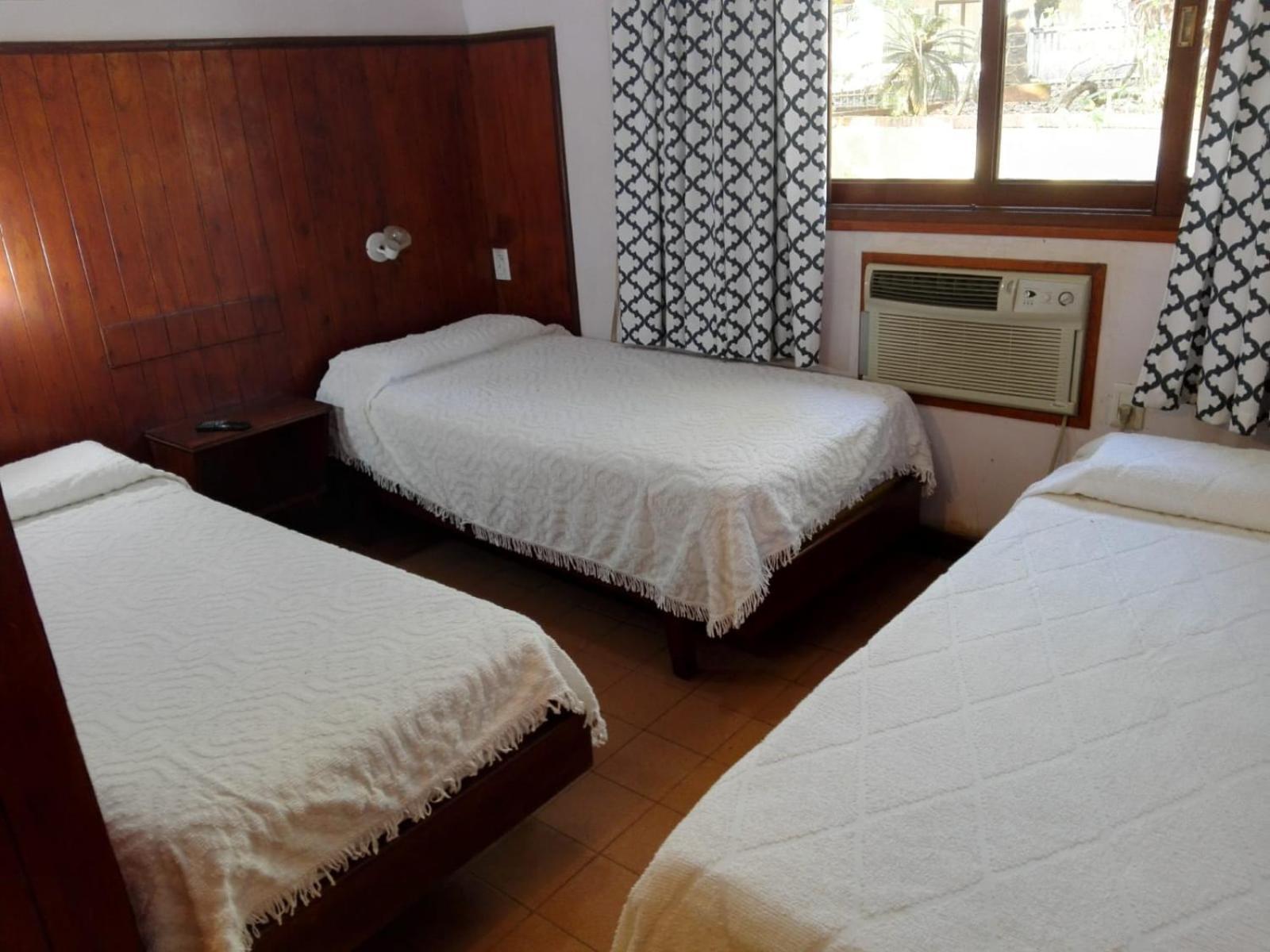 Hosteria La Cabana بويرتو إجوازو المظهر الخارجي الصورة